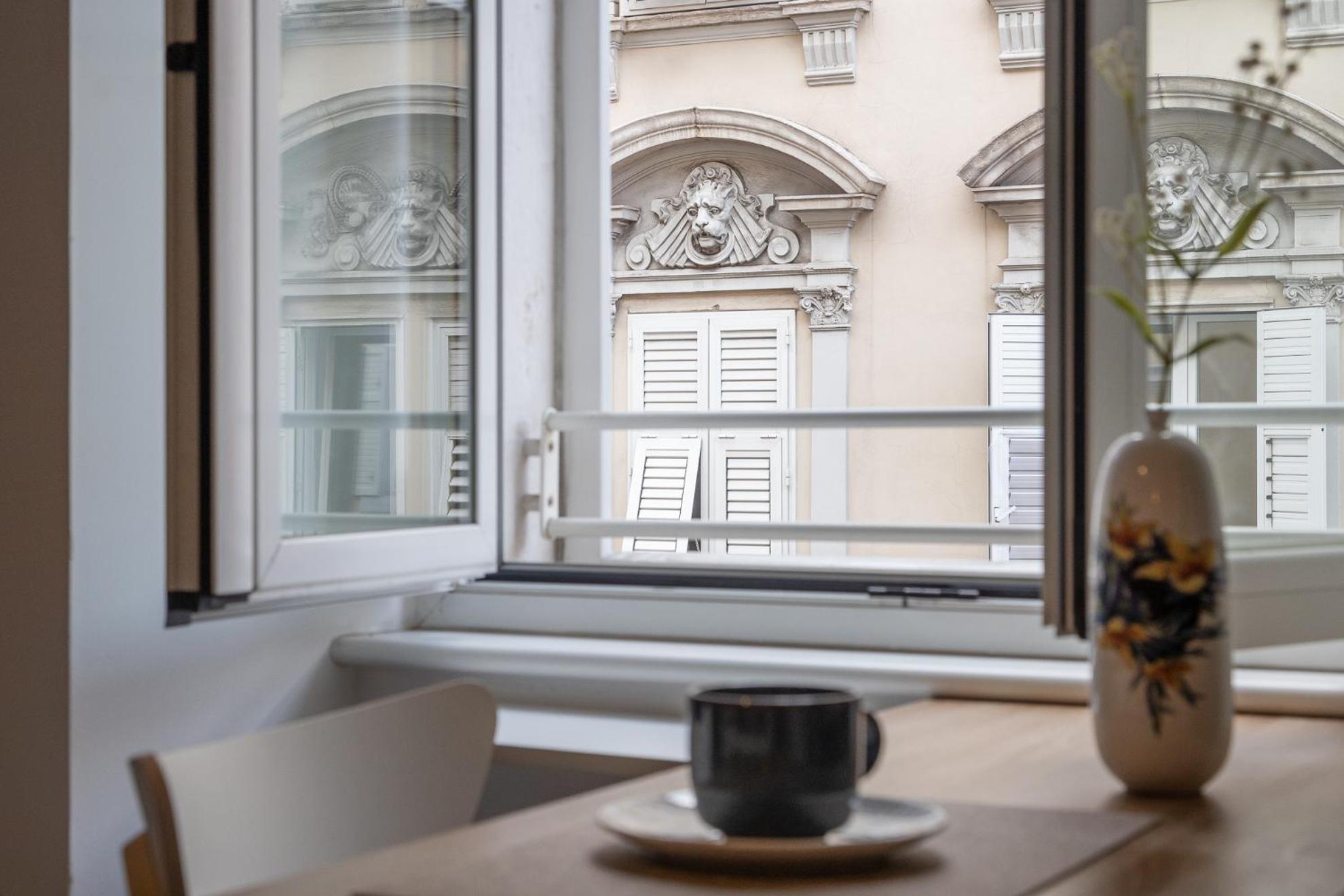 La Casa In Viale Apartment ตรีเอสเต ภายนอก รูปภาพ